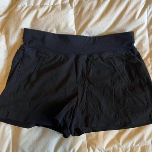 Athleta Trekkie North Short 10